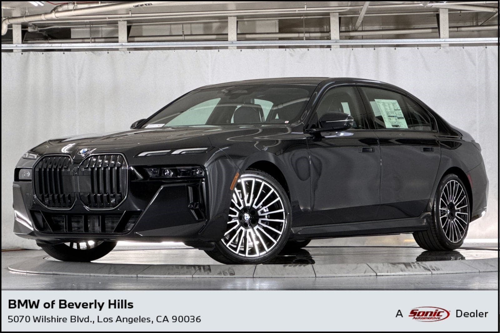 2026 BMW 740i Base — photo 1 of 43