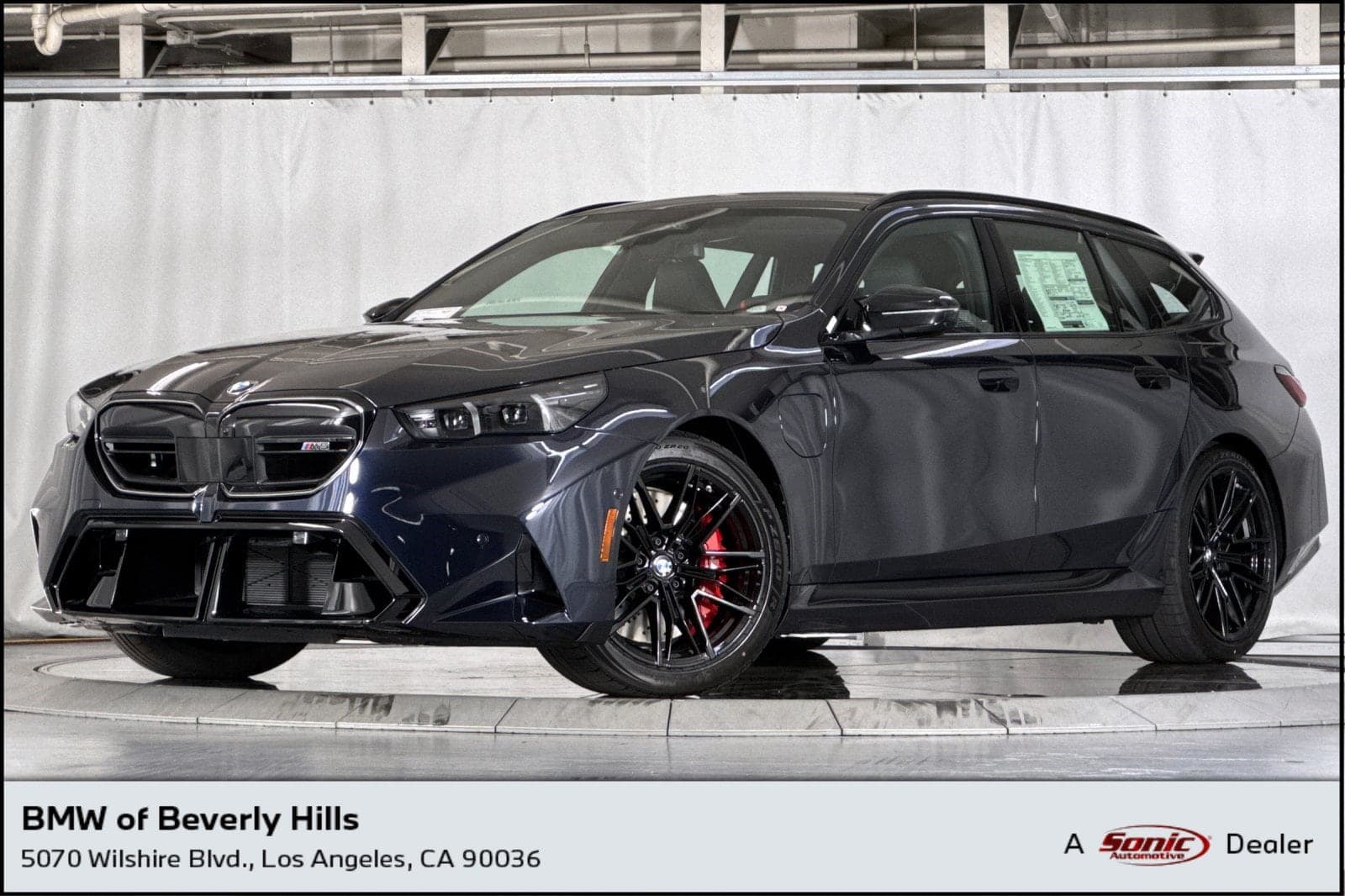 2027 BMW M5 Base — photo 1 of 44