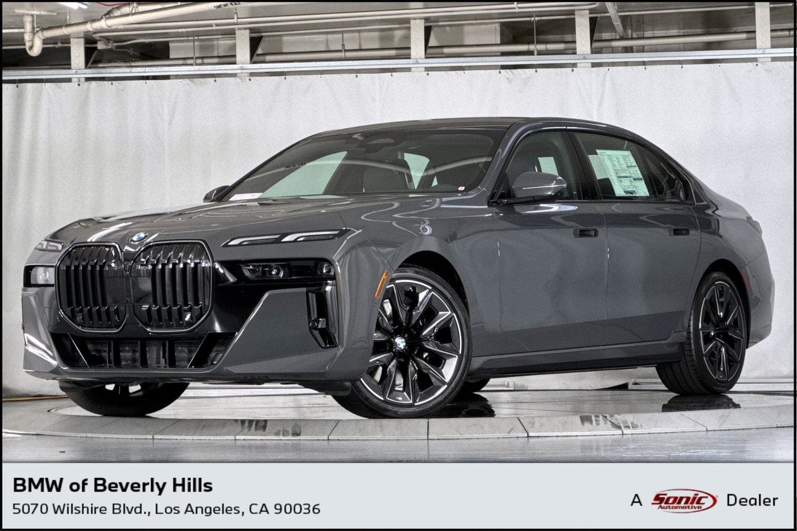 2026 BMW 740i Base — photo 1 of 43