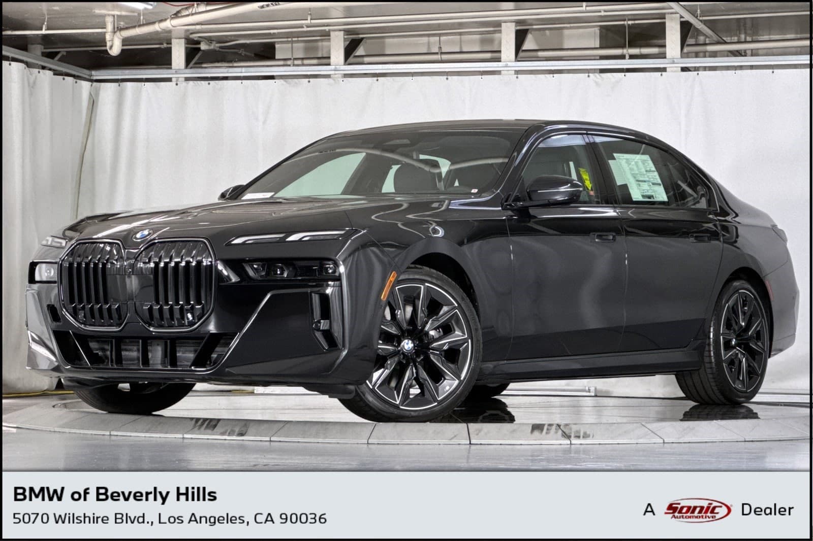 2026 BMW 740i Base — photo 1 of 43