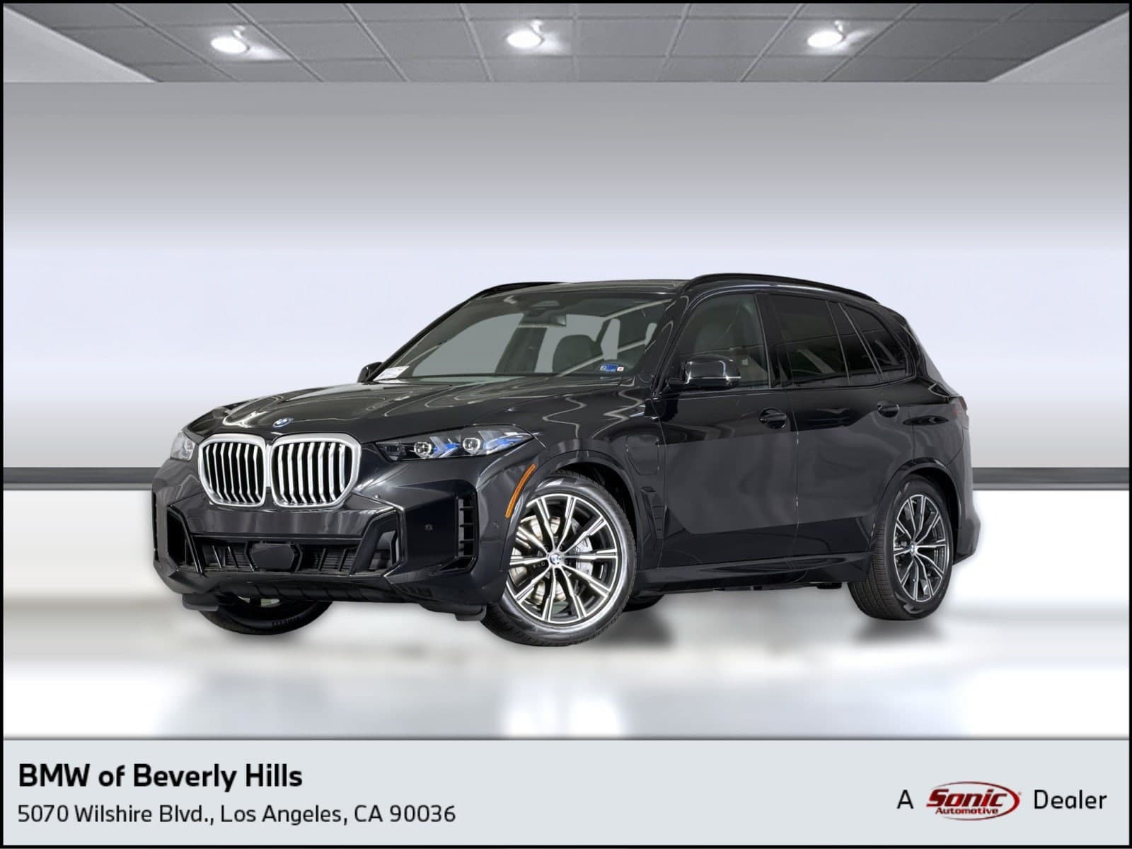 2026 BMW X5 xDrive50e — photo 1 of 44