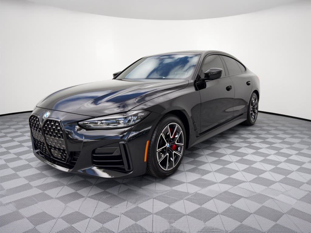 2024 BMW 4 Series M440i — photo 1 of 31