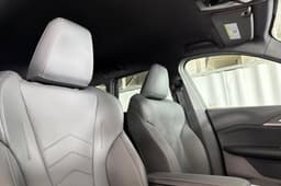 Extra Photo
