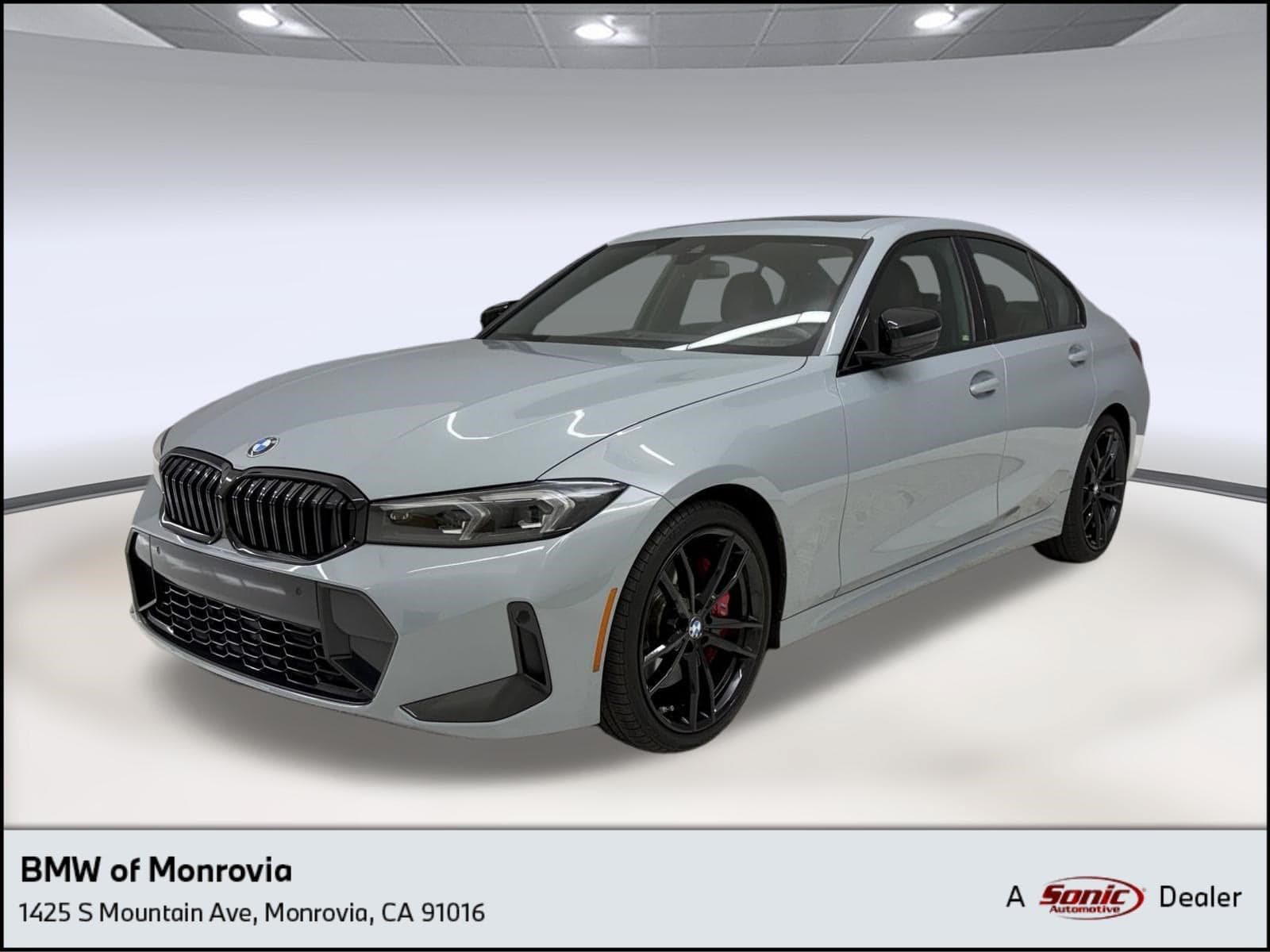 2023 BMW 3 Series 330i — photo 1 of 12