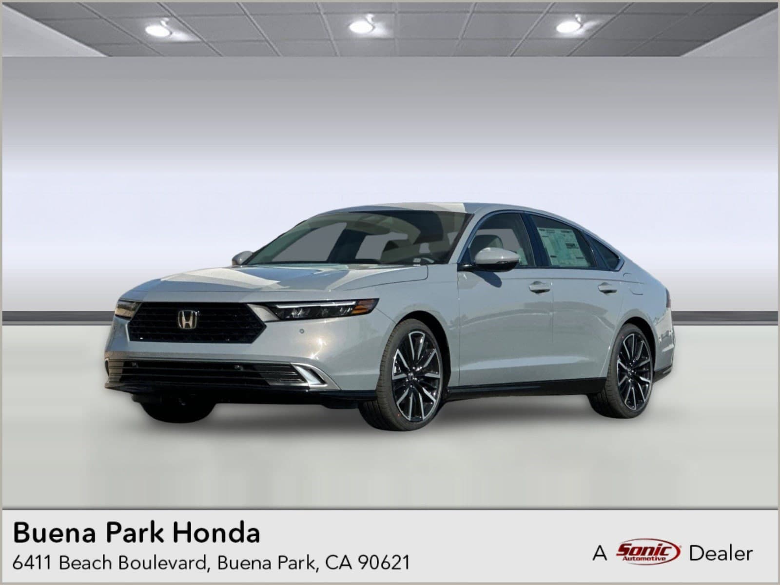 2026 Honda Accord Hybrid Touring — photo 1 of 31