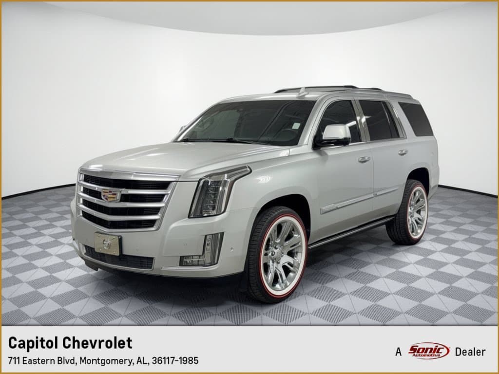 2018 Cadillac Escalade Premium Luxury — photo 1 of 31