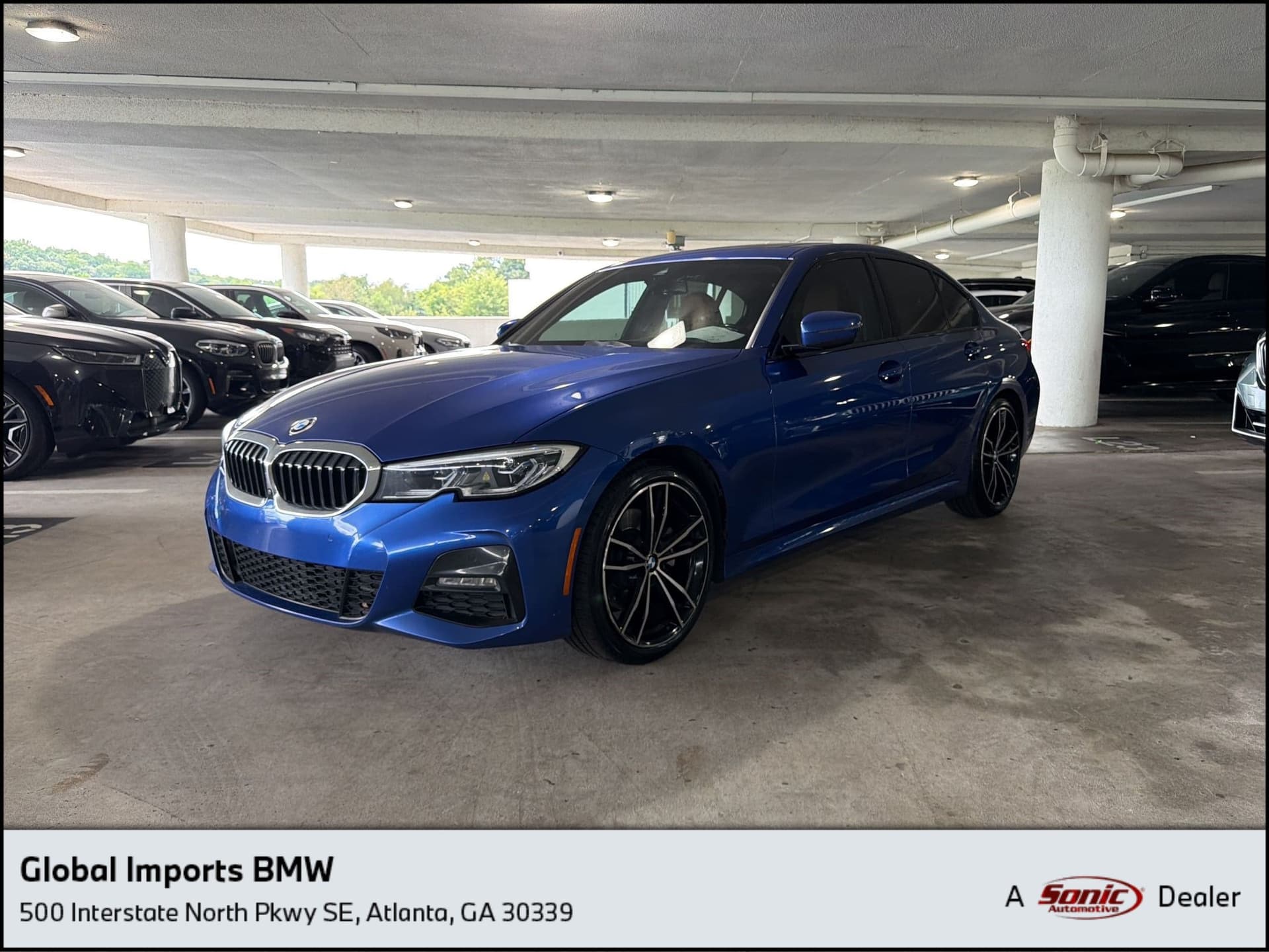 2021 BMW 330i xDrive — photo 1 of 12