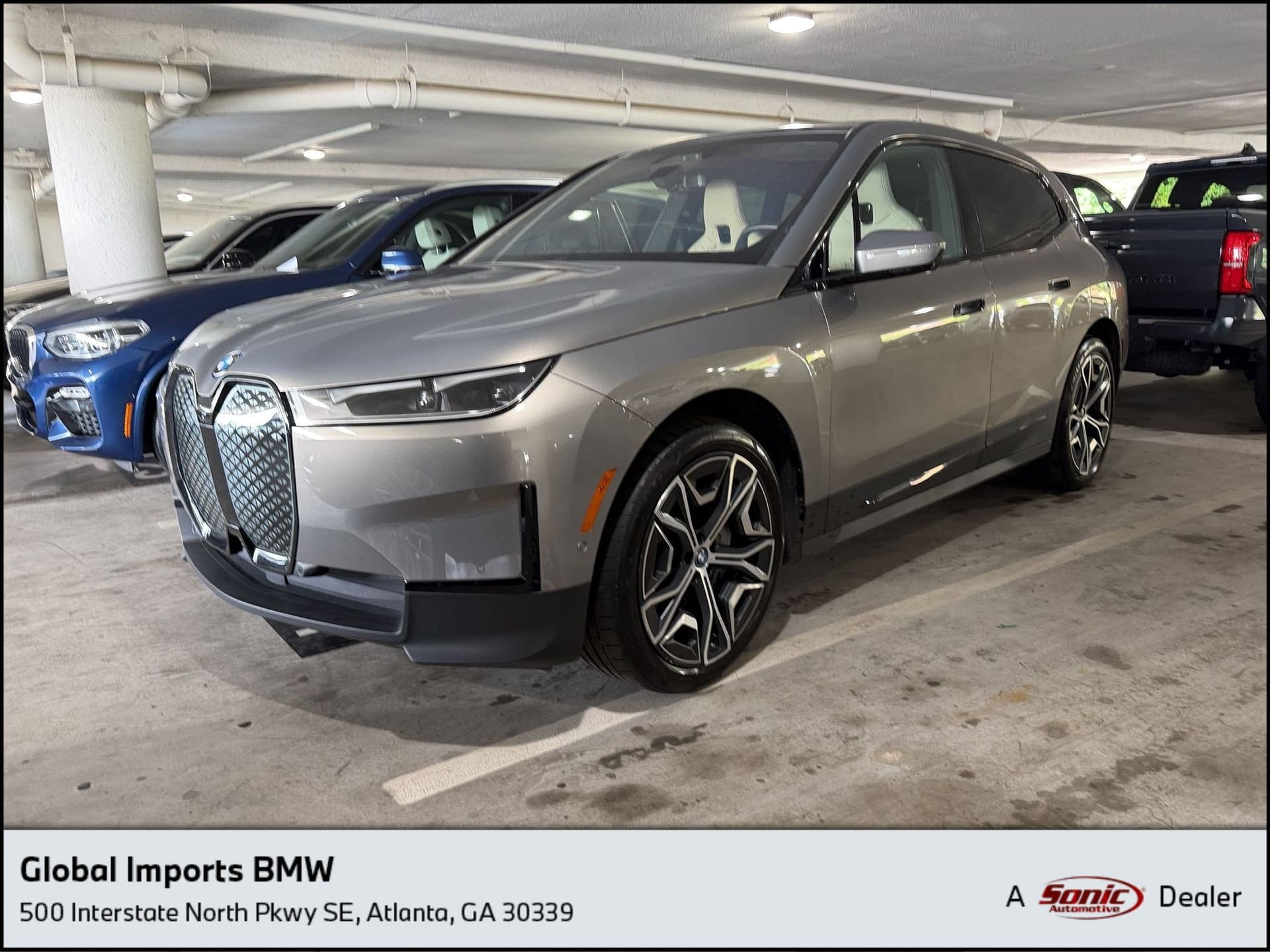 2024 BMW iX xDrive50 — photo 1 of 12