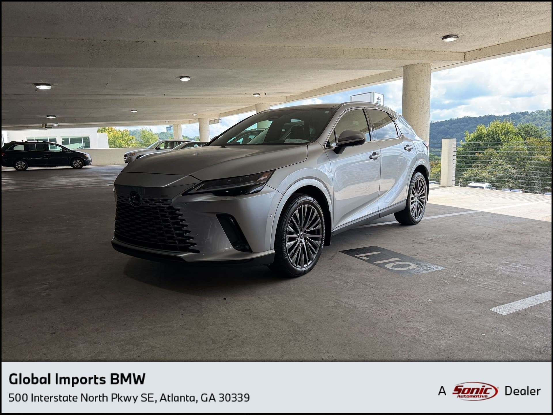 2023 Lexus RX RX 350 Luxury — photo 1 of 12