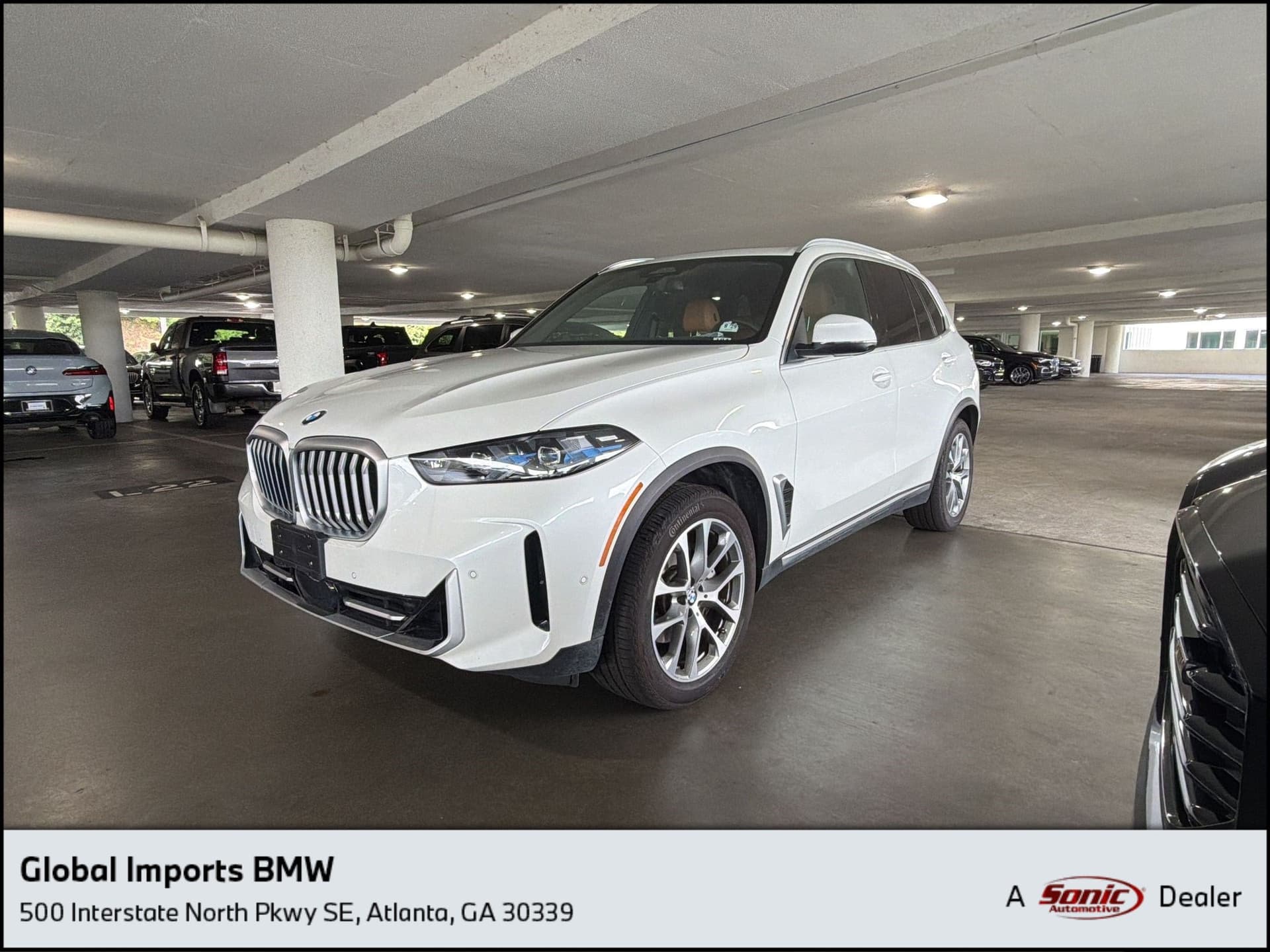 2026 BMW X5 xDrive40i — photo 1 of 12
