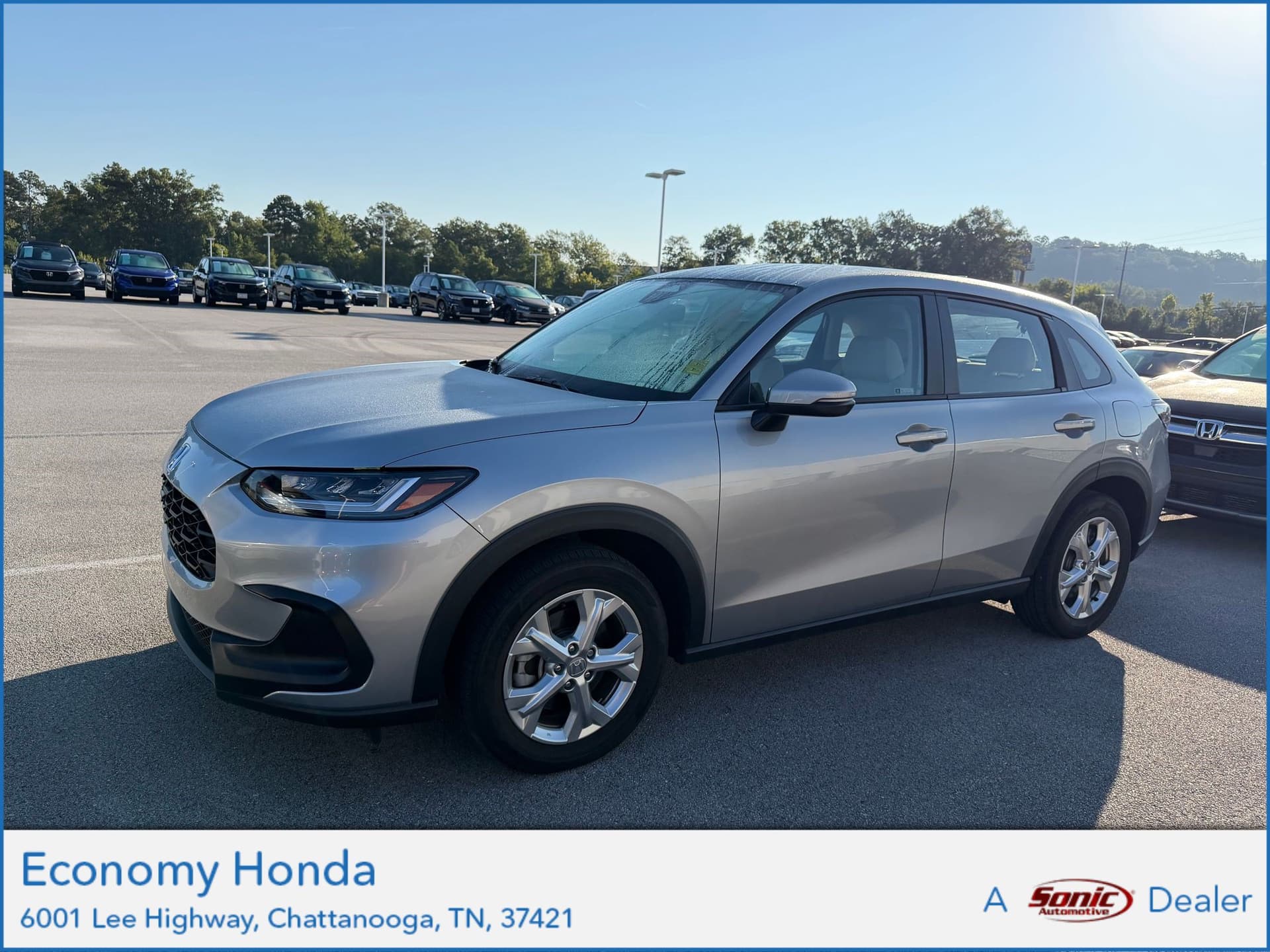 2024 Honda HR-V LX — photo 1 of 10