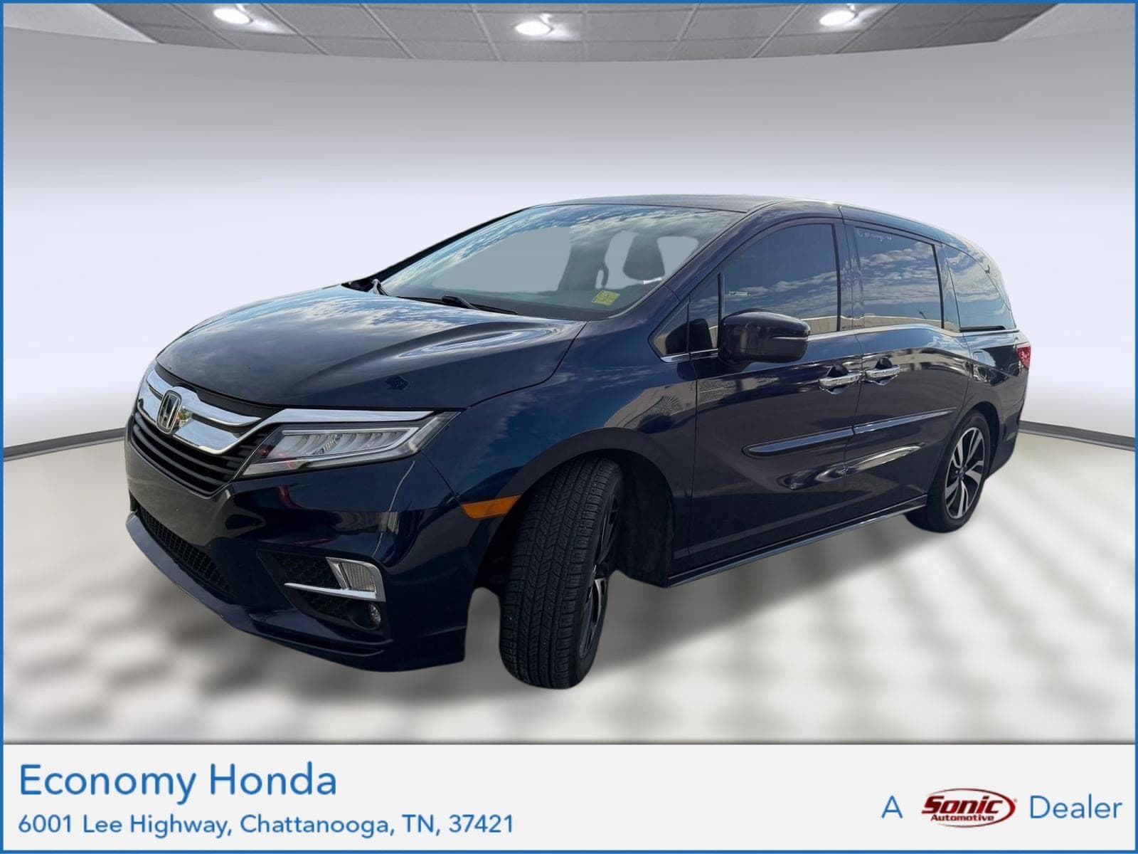 2020 Honda Odyssey Elite — photo 1 of 10