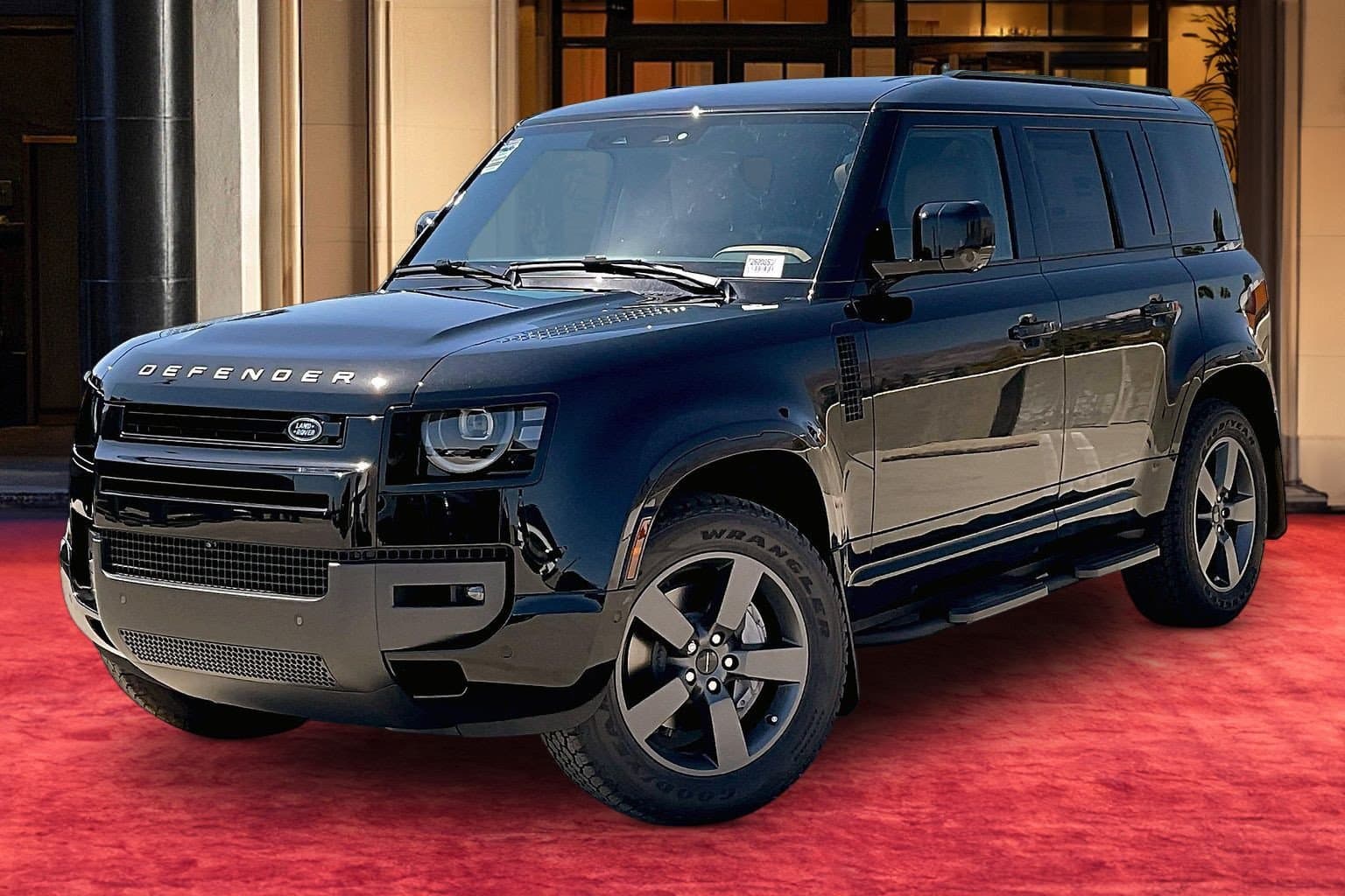 2026 Land Rover Defender 110 X-Dynamic SE — photo 1 of 26