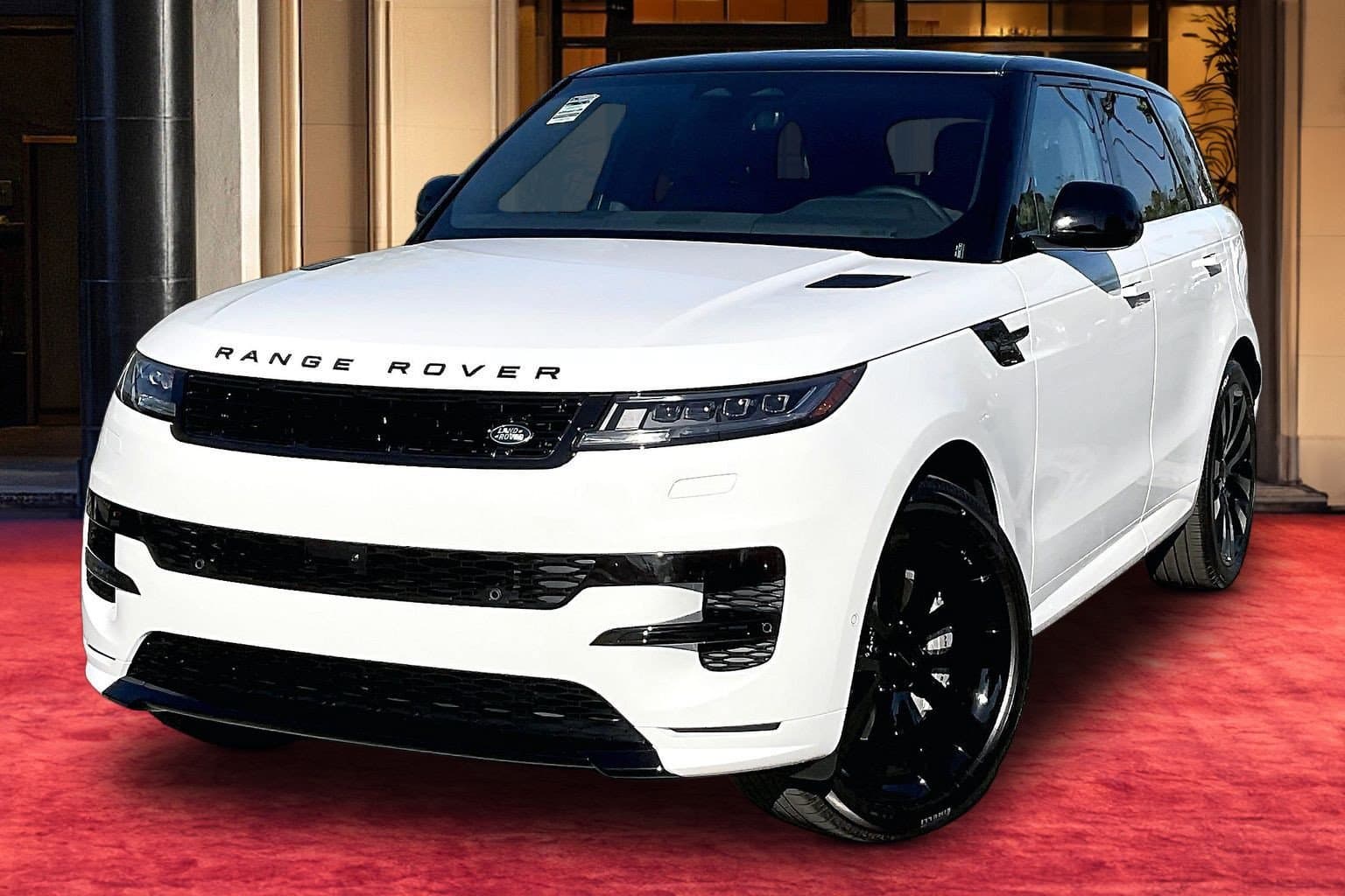 2027 Land Rover Range Rover Sport Dynamic SE — photo 1 of 26