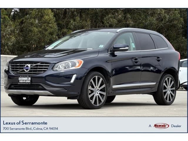 2017 Volvo XC60 T6 AWD Inscription — photo 1 of 36