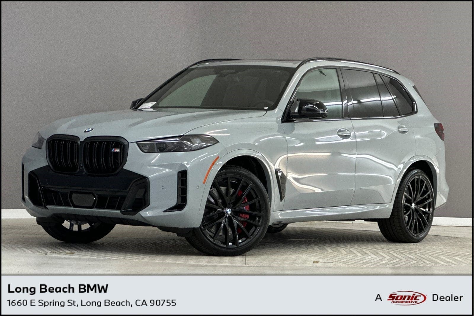 2026 BMW X5 M60i — photo 1 of 44