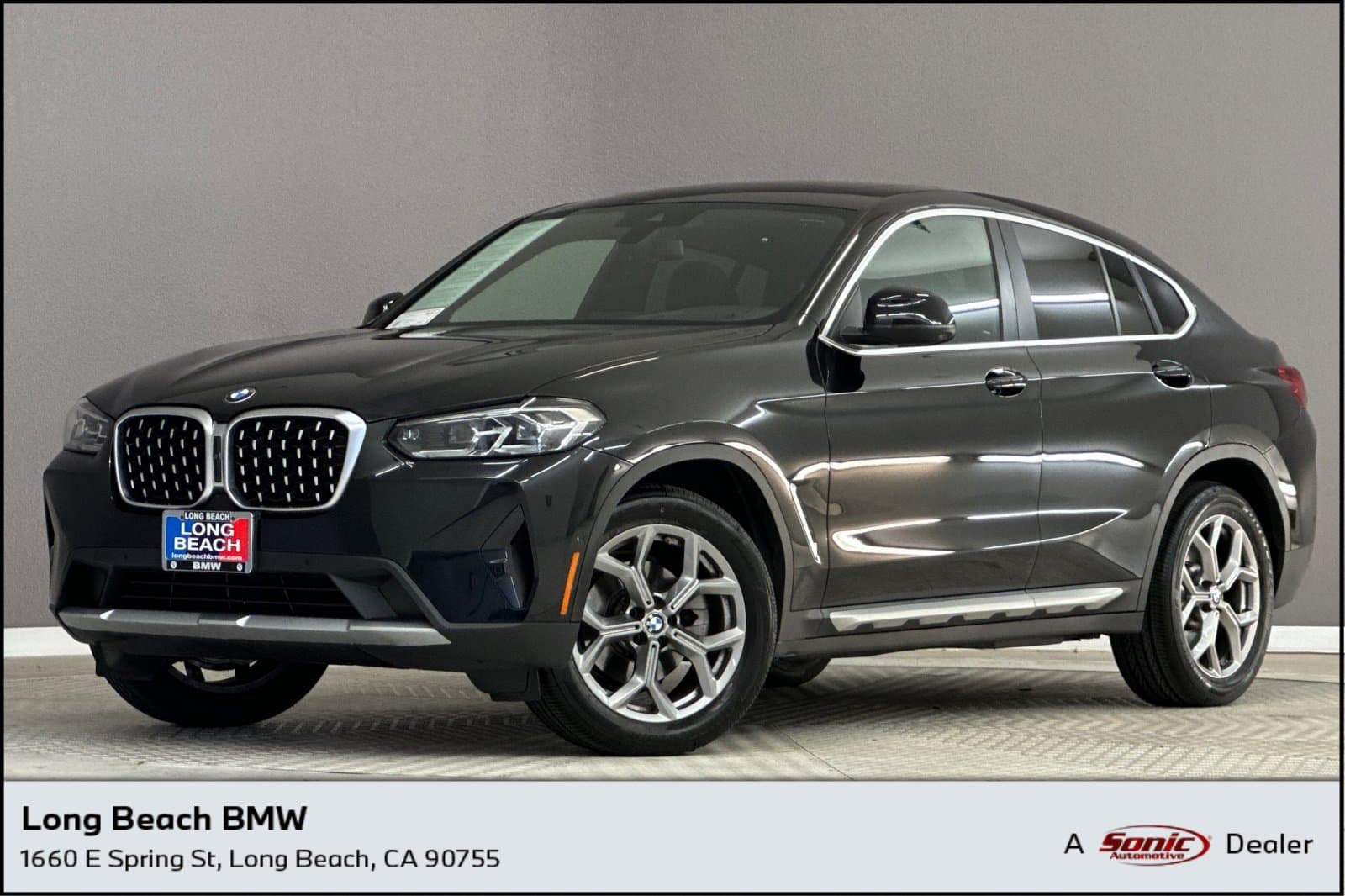 2024 BMW X4 xDrive30i — photo 1 of 35
