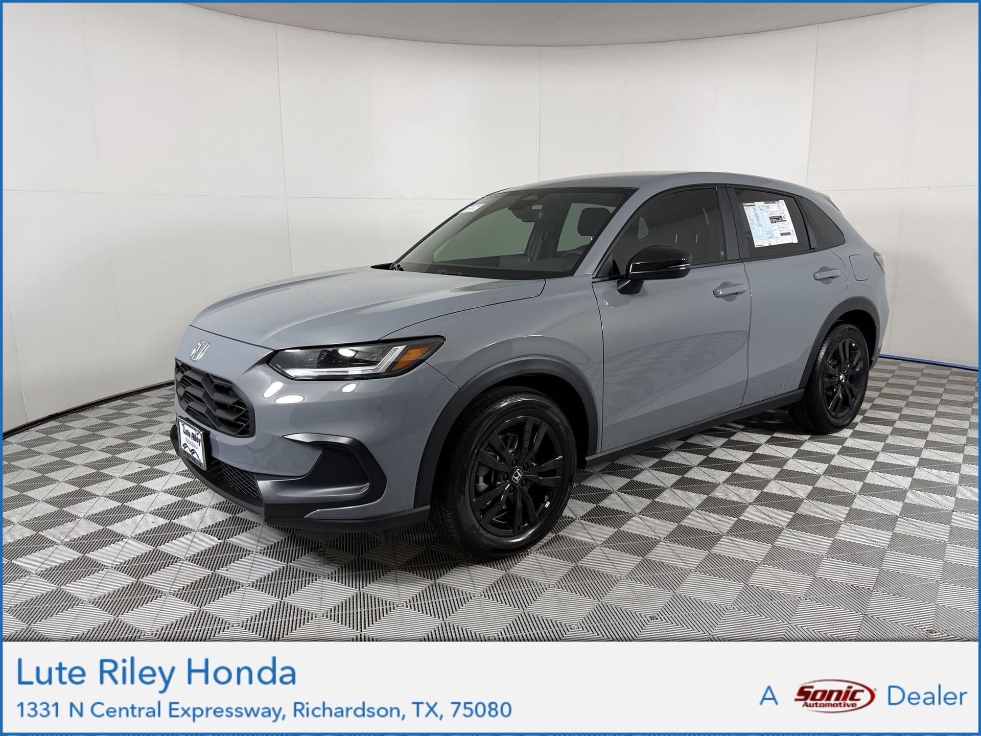 2027 Honda HR-V Sport — photo 1 of 32
