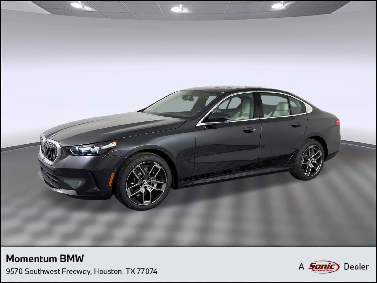 2026 BMW 530i Base — photo 1 of 32