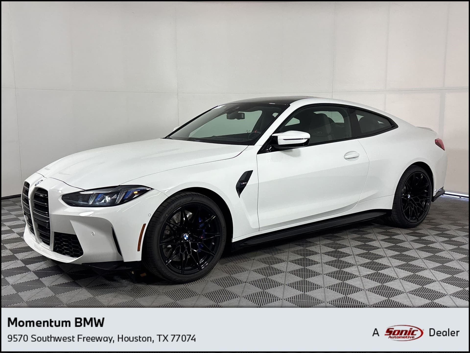 2027 BMW M4 Base — photo 1 of 44
