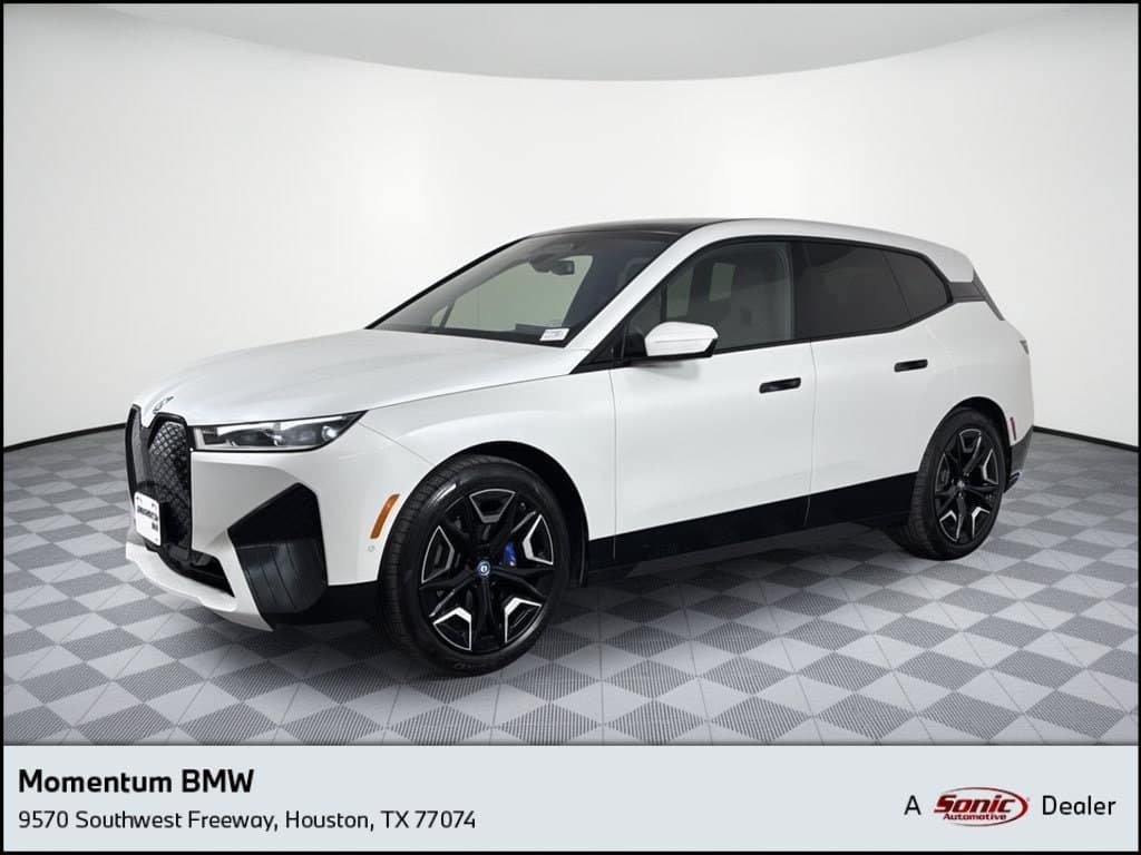 2024 BMW iX M60 — photo 1 of 31