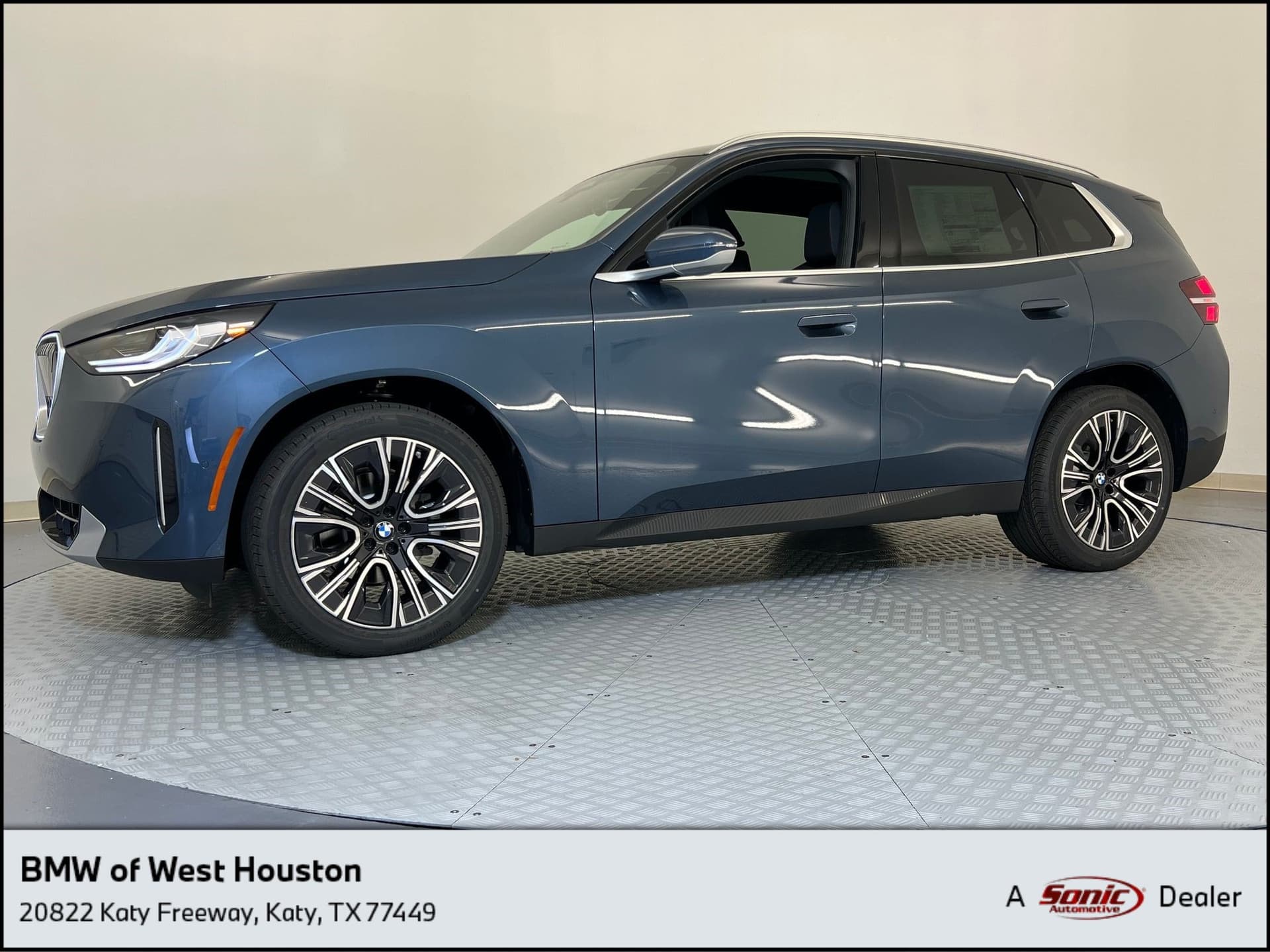 2026 BMW X3 30 xDrive — photo 1 of 45