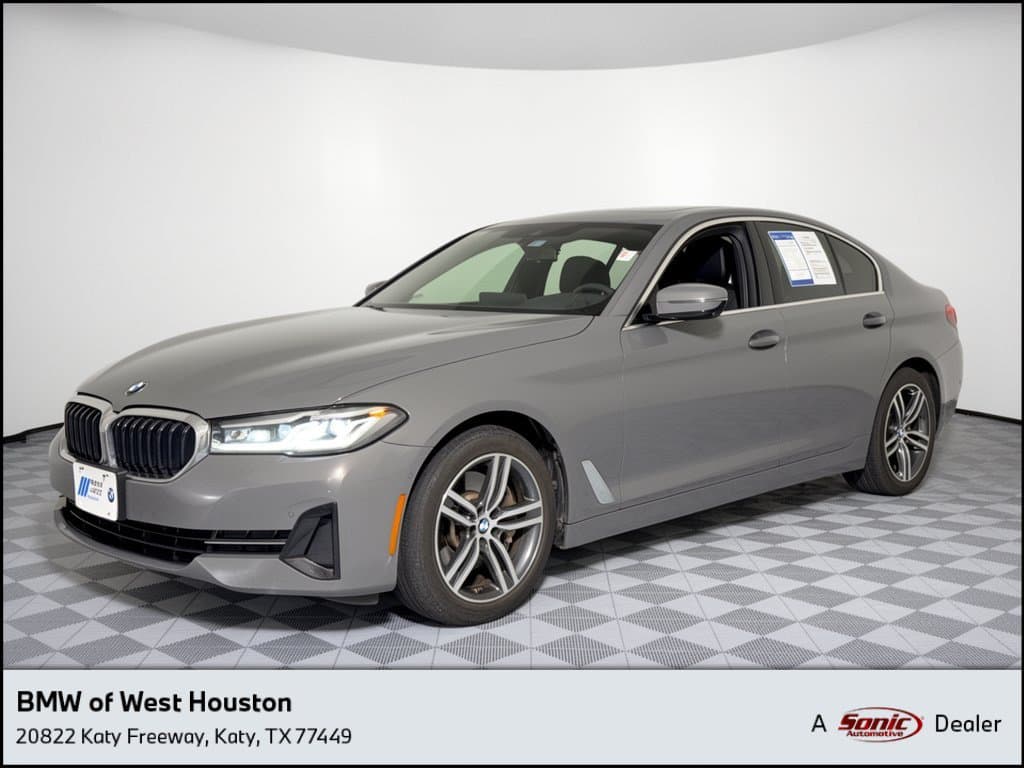 2021 BMW 5 Series 530i — photo 1 of 31