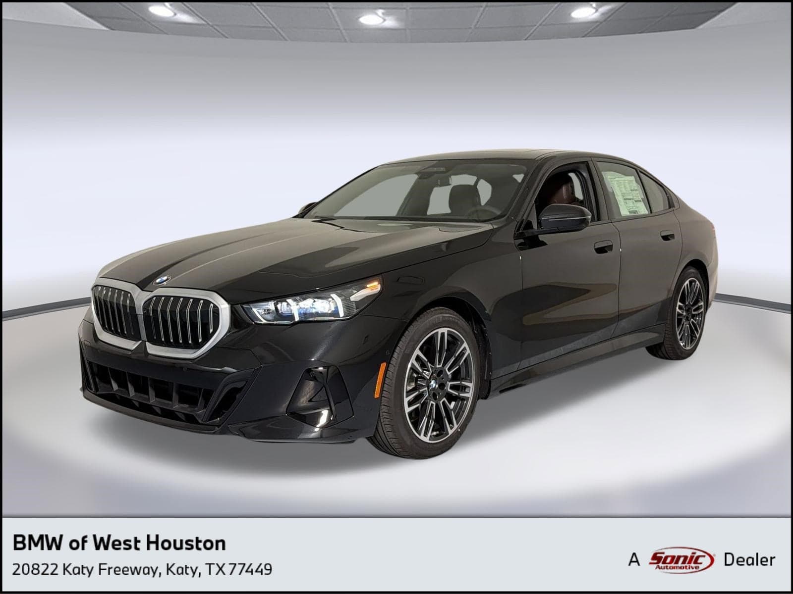 2027 BMW 530i xDrive — photo 1 of 31
