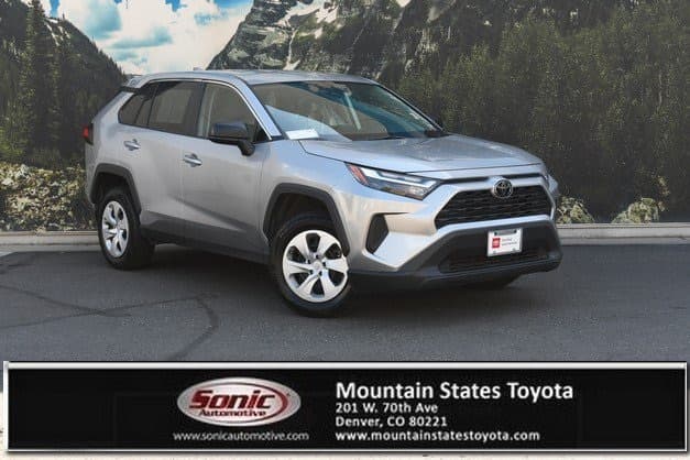 2024 Toyota RAV4 LE — photo 1 of 36