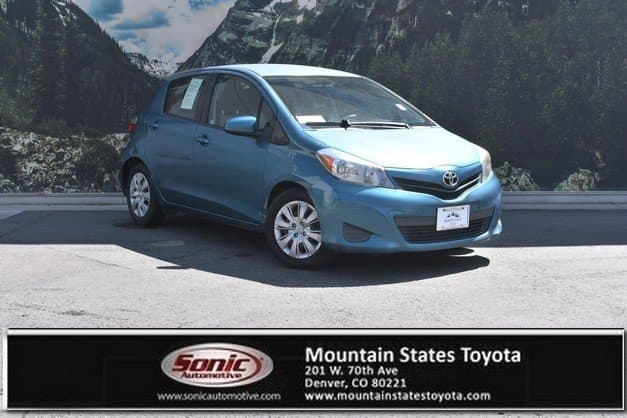 2012 Toyota Yaris L — photo 1 of 36