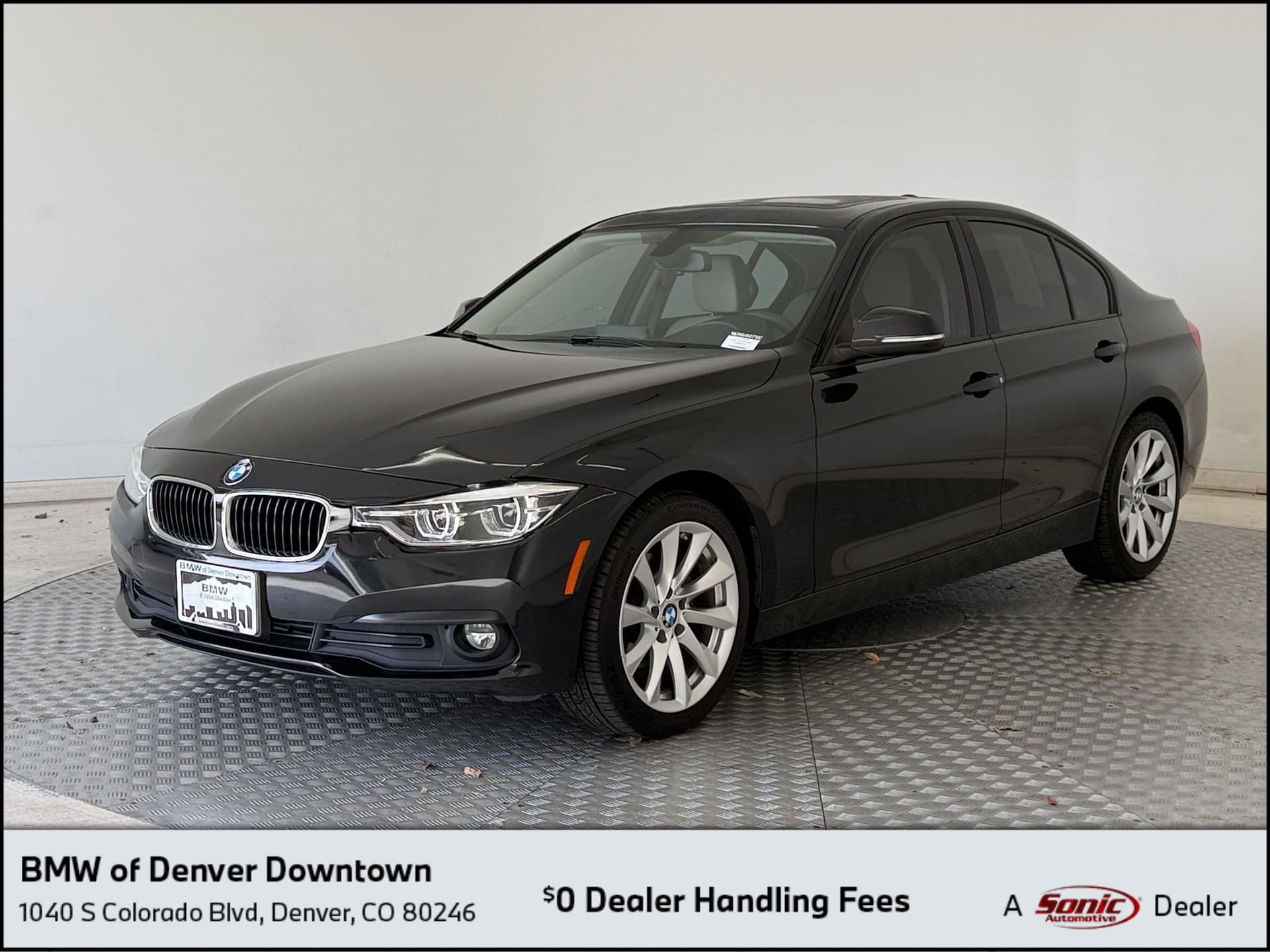 2018 BMW 3 Series 320i — photo 1 of 31