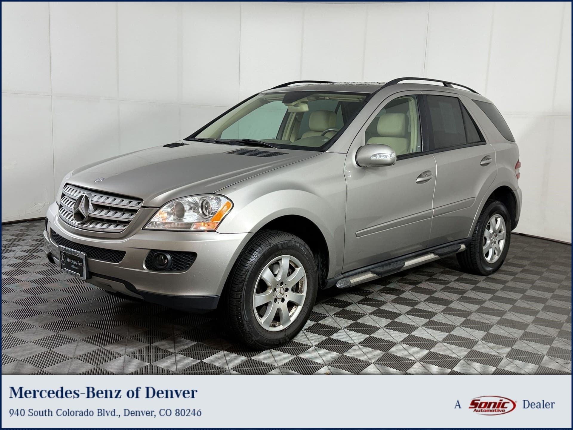 2007 Mercedes-Benz M-Class Base — photo 1 of 30