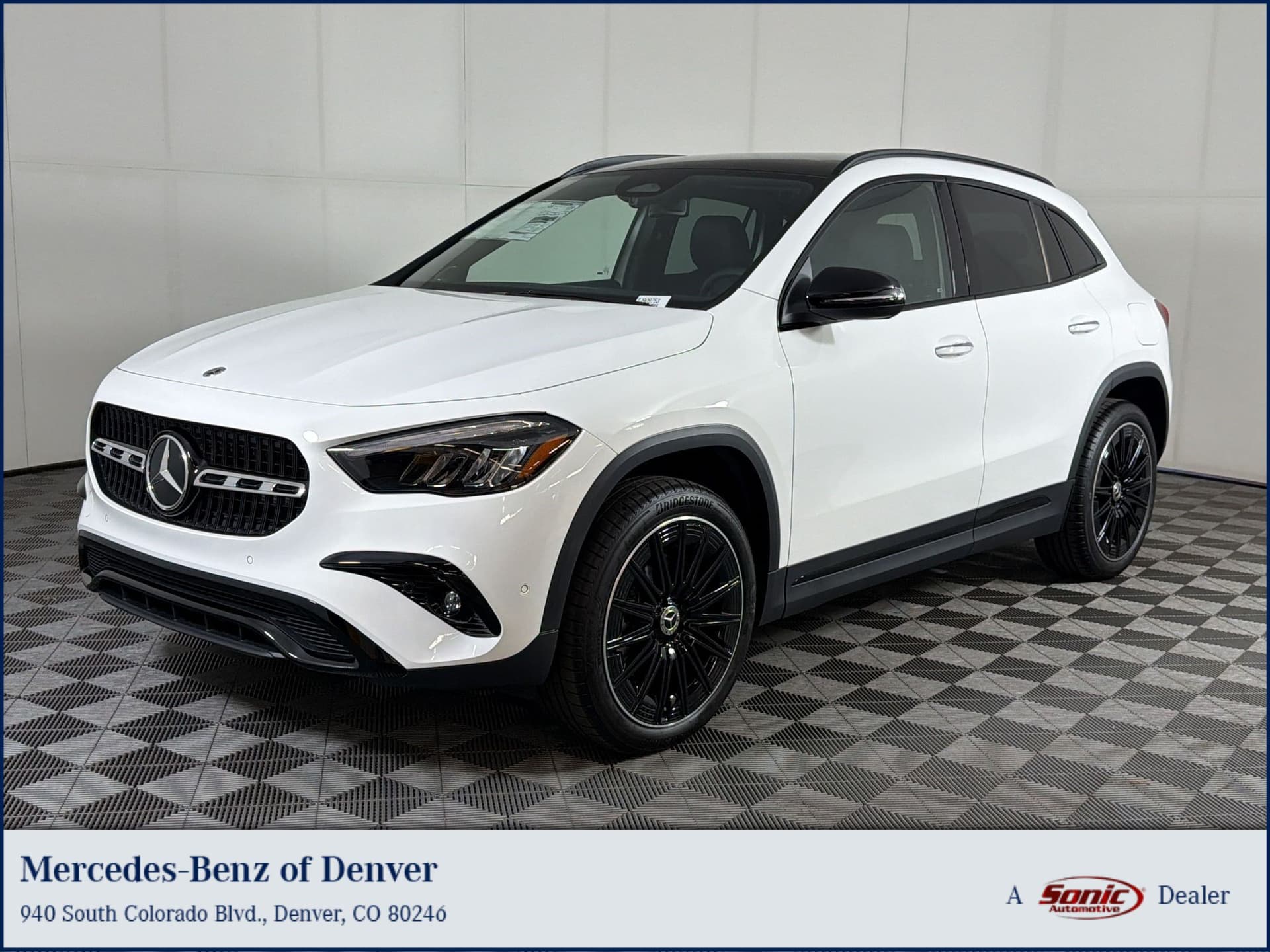 2026 Mercedes-Benz GLA Base — photo 1 of 30