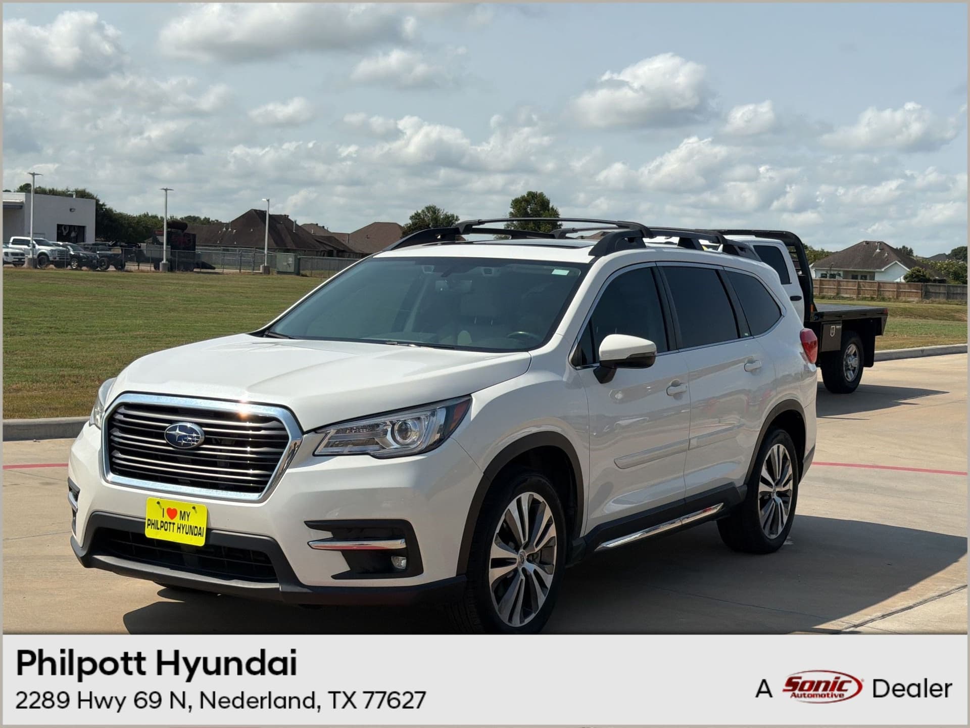 2022 Subaru Ascent Limited 7-Passenger — photo 1 of 27
