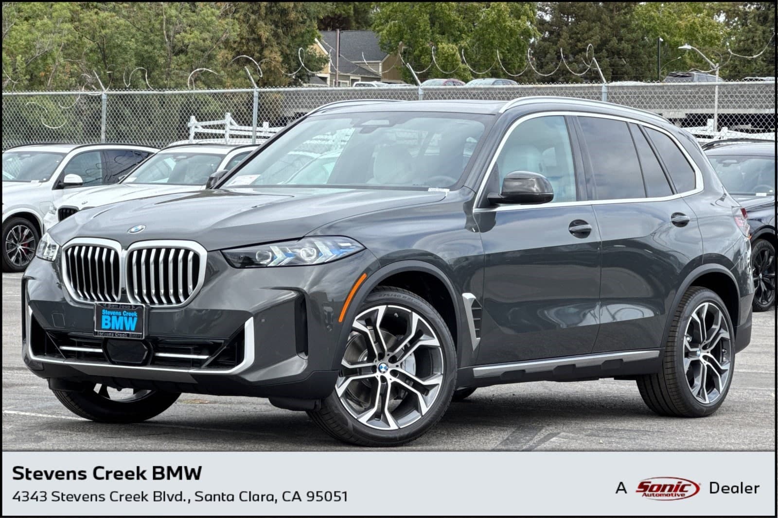2026 BMW X5 xDrive40i — photo 1 of 43