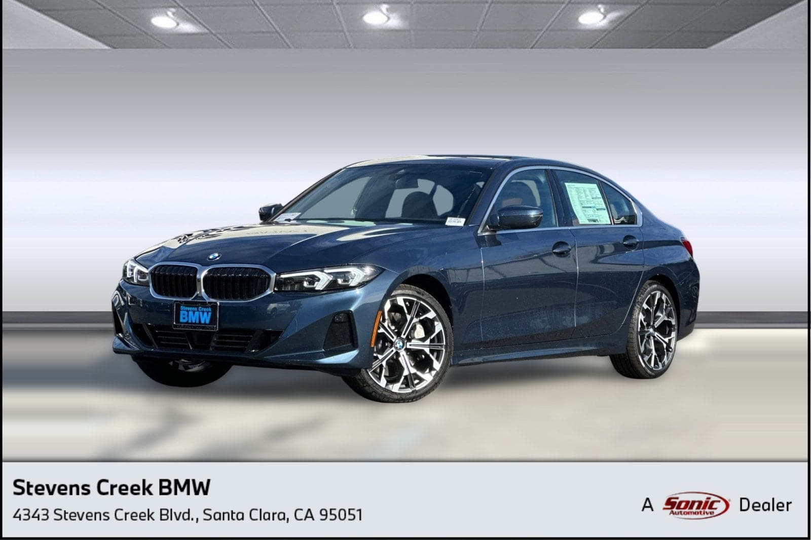2026 BMW 330i Base — photo 1 of 42
