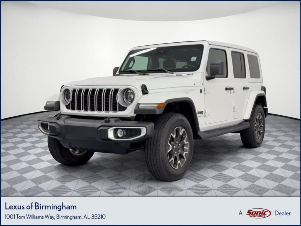 2025 Jeep Wrangler Sahara — photo 1 of 32