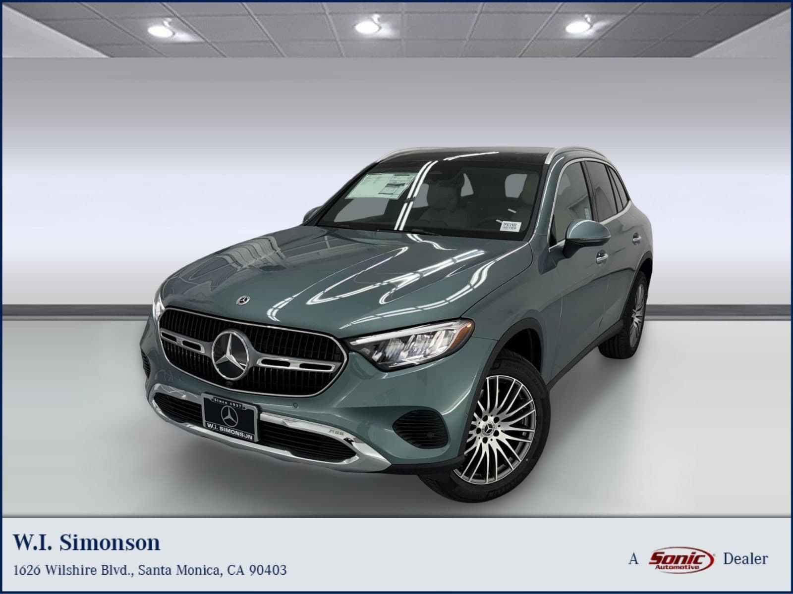 2026 Mercedes-Benz GLC GLC 300 — photo 1 of 31
