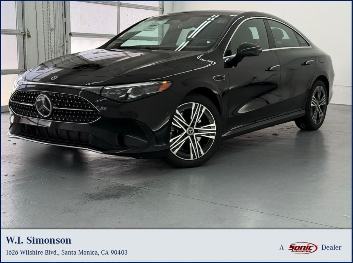 2027 Mercedes-Benz CLA Base — photo 1 of 33