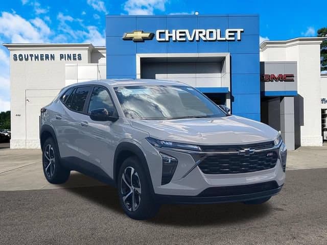 2026 Chevrolet Trax 1RS — photo 1 of 73