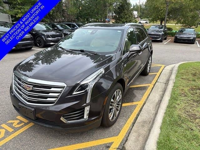 2017 Cadillac XT5 Premium Luxury FWD — photo 1 of 12