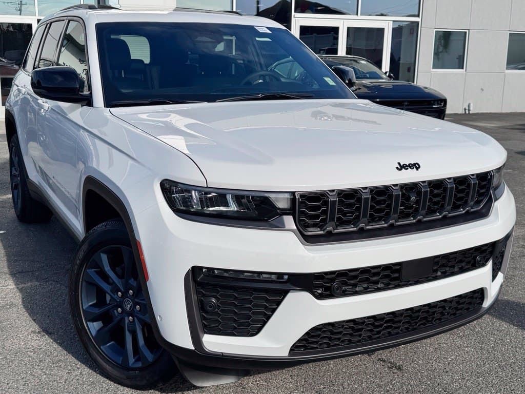 2026 Jeep Grand Cherokee Limited — photo 1 of 26