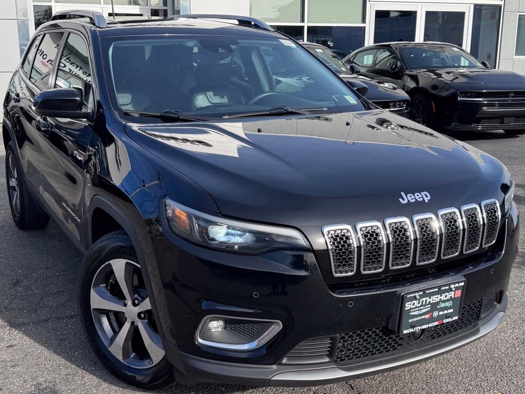 2019 Jeep Cherokee Limited — photo 1 of 25