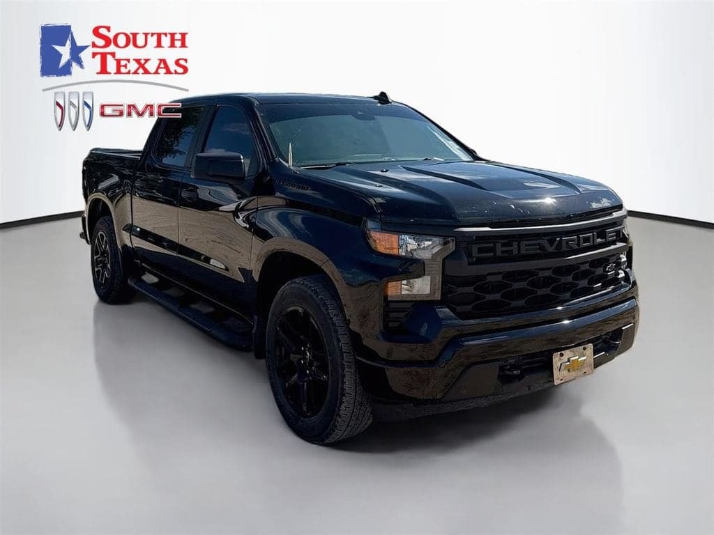 2024 Chevrolet Silverado 1500 Custom — photo 1 of 21
