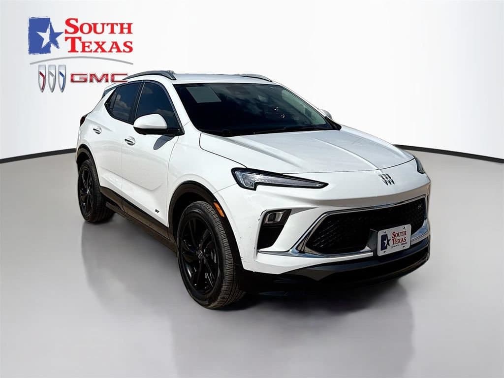 2025 Buick Encore GX Sport Touring — photo 1 of 21