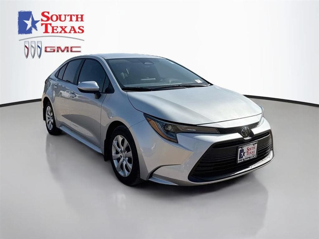 2025 Toyota Corolla LE — photo 1 of 21