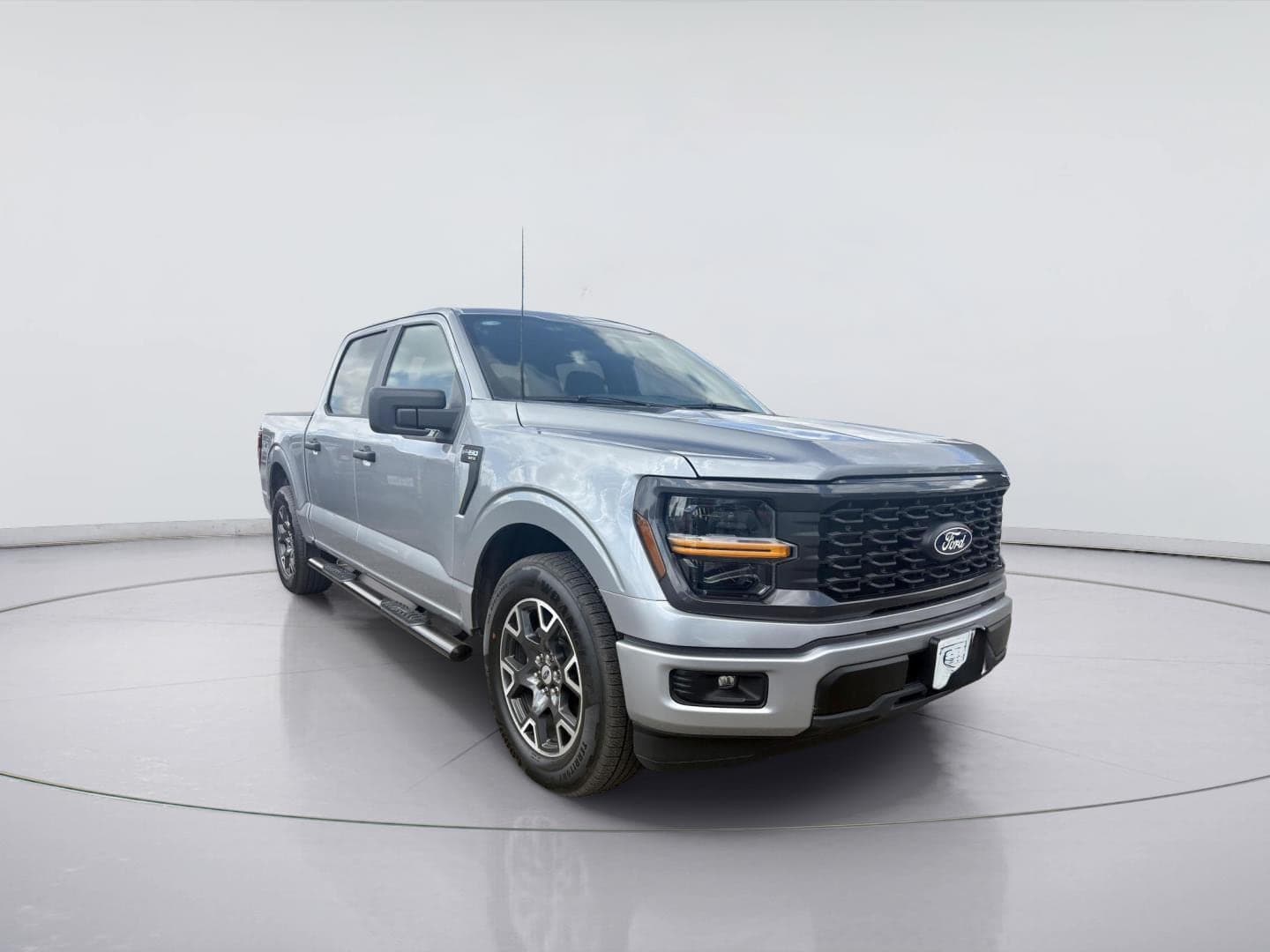 2025 Ford F-150 STX — photo 1 of 14