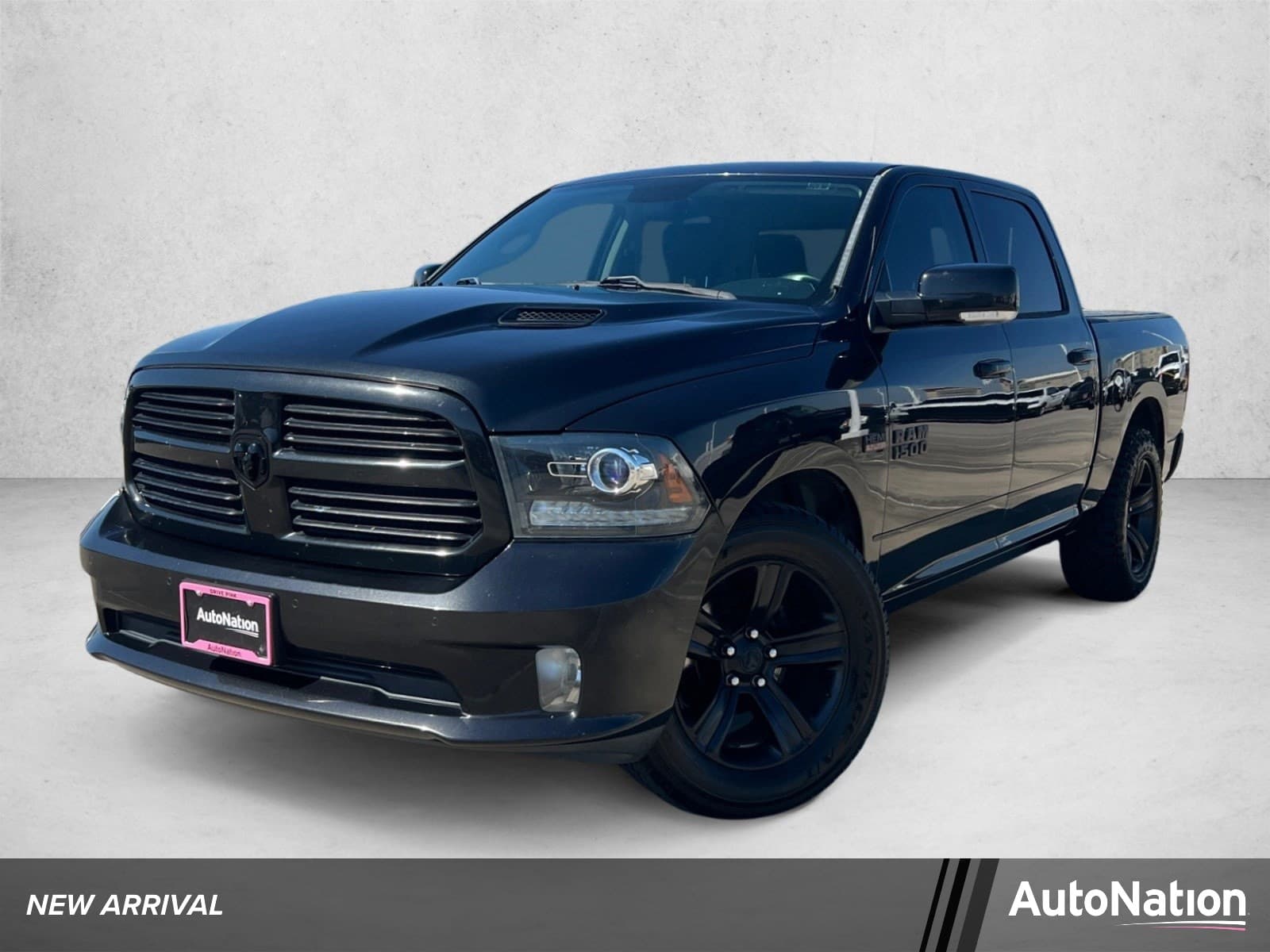 2016 RAM 1500 Sport — photo 1 of 28