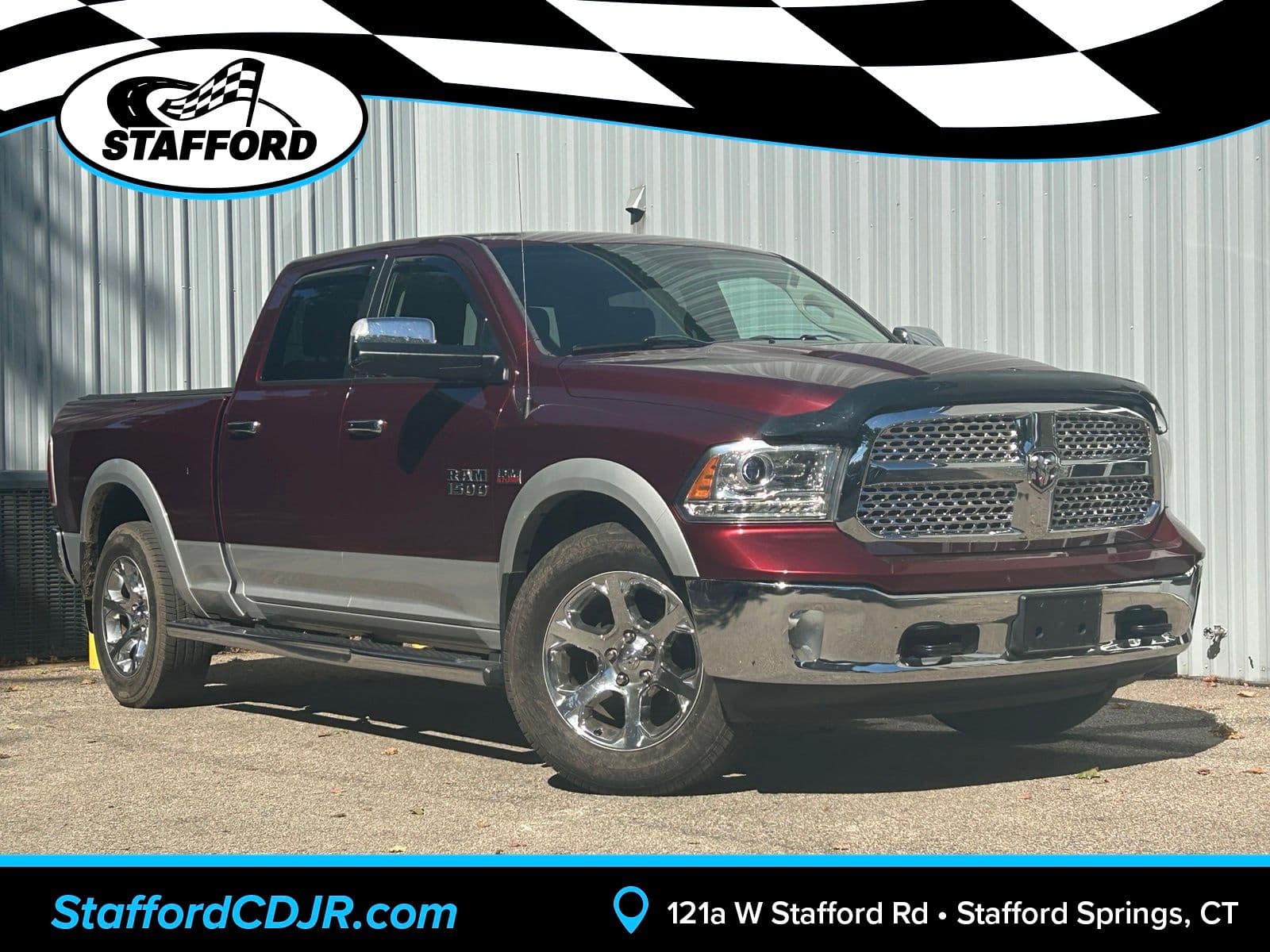 2016 RAM 1500 Laramie — photo 1 of 17