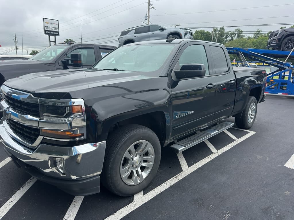 2019 Chevrolet Silverado LD LT — photo 1 of 3